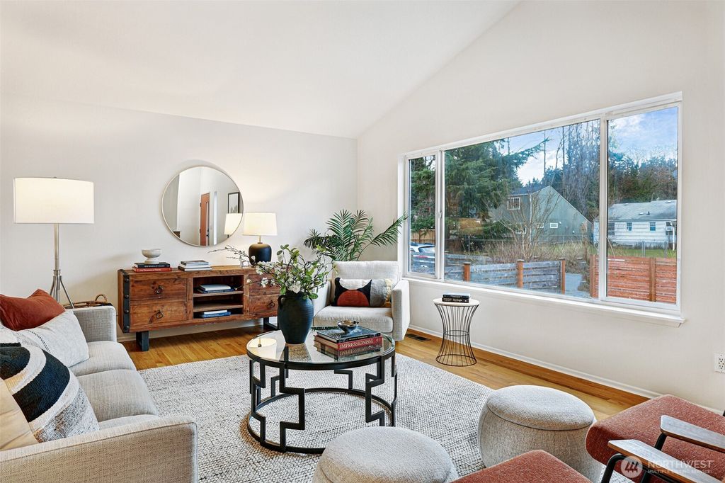 Photo of 17035 12th Avenue NE, Shoreline, WA 98155 (MLS # 2471809)