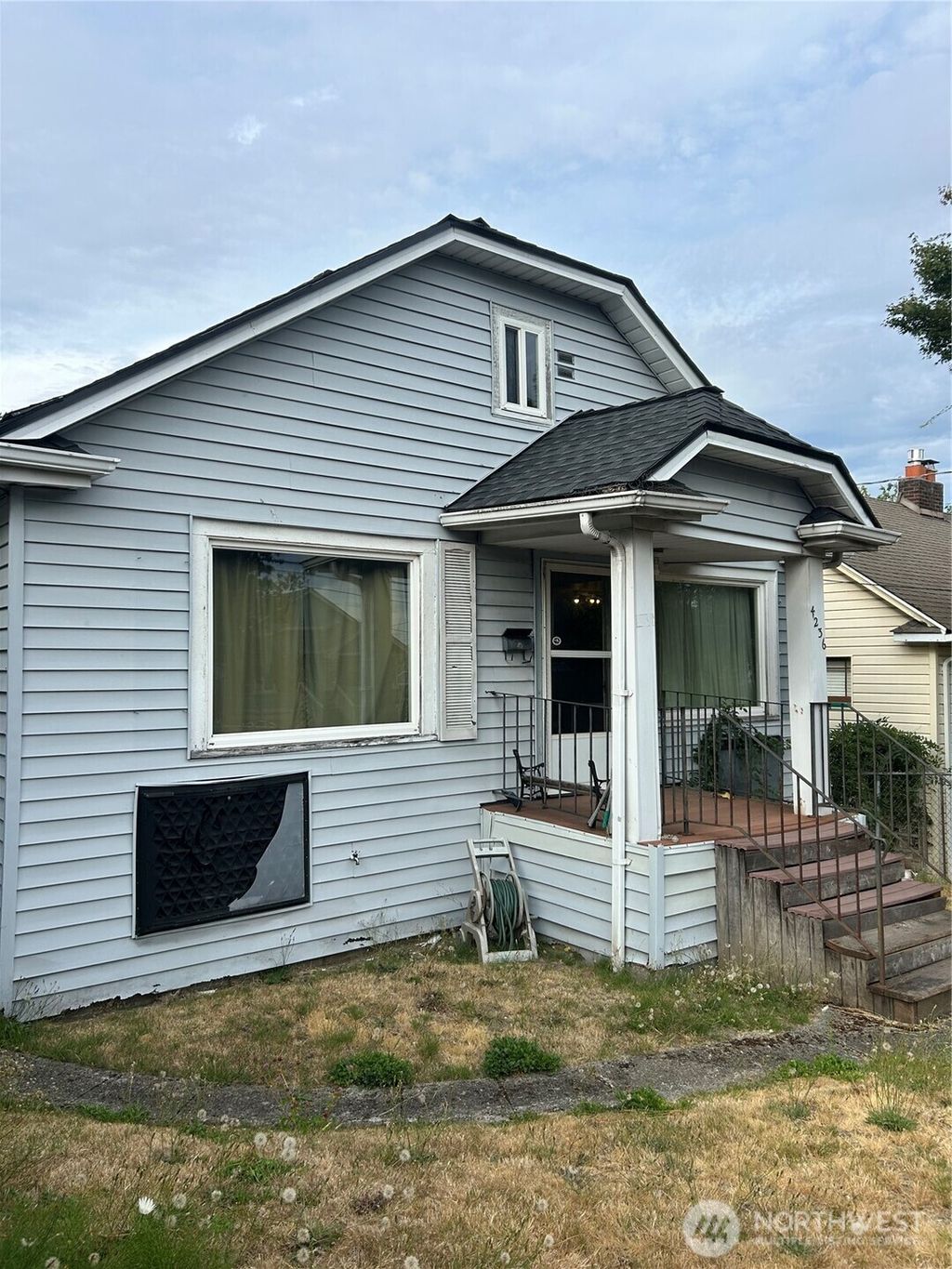 Photo of 4236 S Findlay Street, Seattle, WA 98118 (MLS # 2418416)