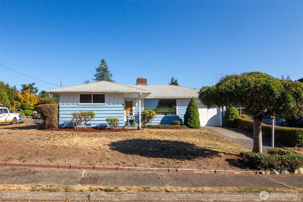 Photo of 2508 SW Chicago Court, Seattle, WA 98106 (MLS # 2435298)