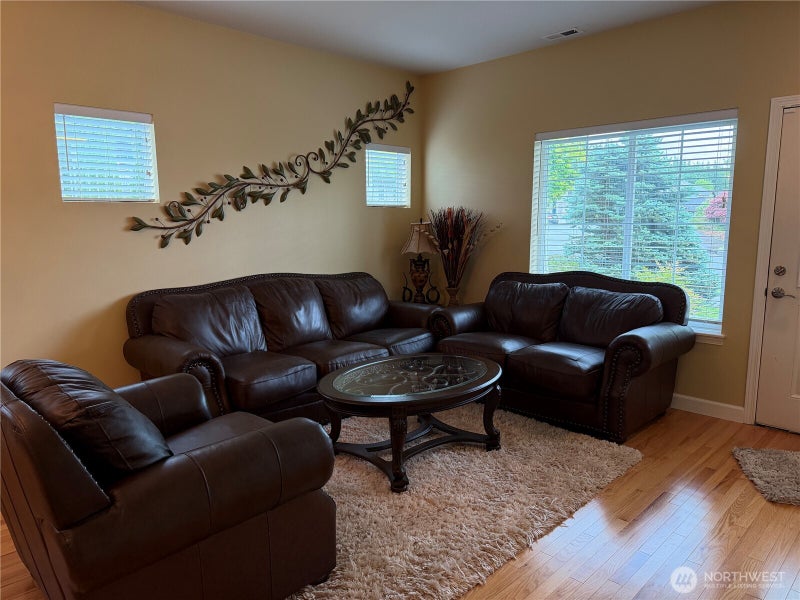 8105 88th Street NE