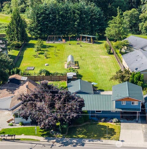 Photo of 307 Lincoln Street, Everson, WA 98247 (MLS # 2564626)