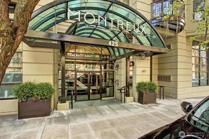 425 Vine Street 405