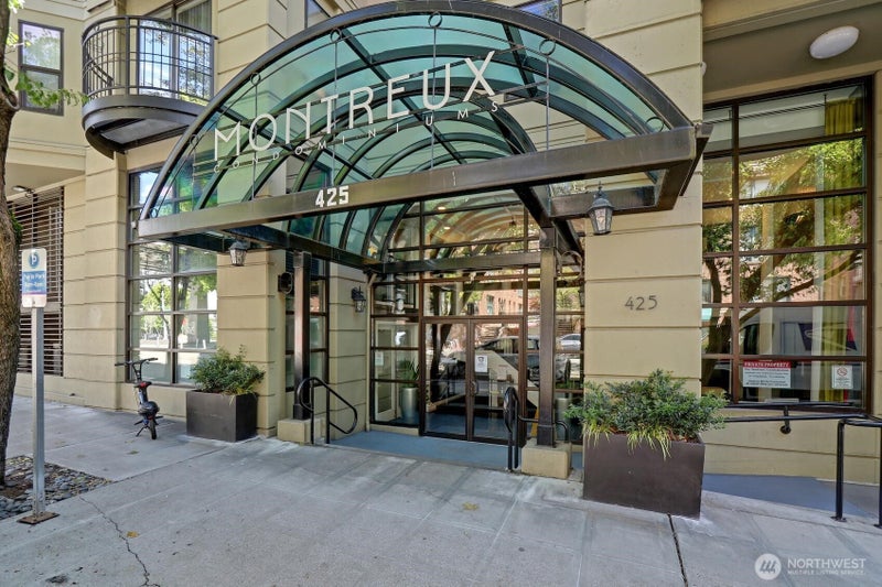 425 Vine Street 405