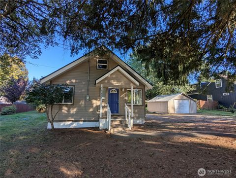 Photo of 1812 Amhurst Street SE, Olympia, WA 98501 (MLS # 2443532)