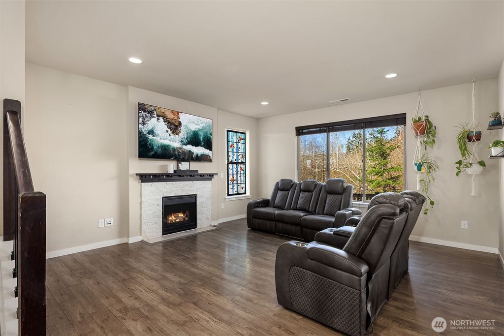 Photo of 3613 130th Place SE, Everett, WA 98208 (MLS # 2483024)