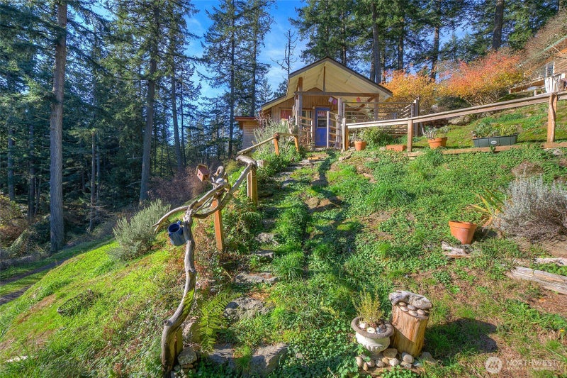 276 Elderberry Lane
