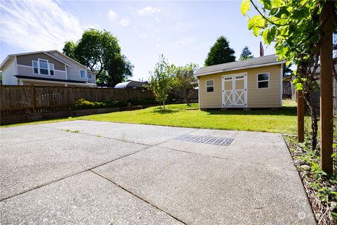 A home in Everett