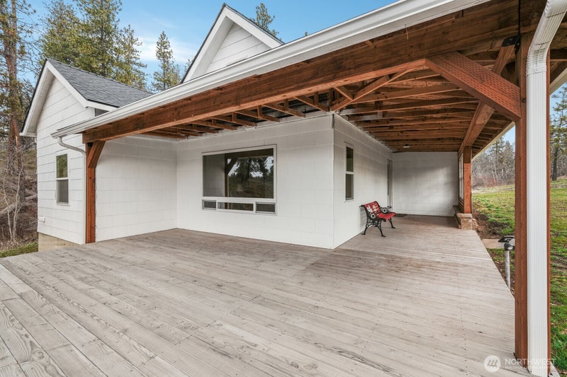 932 Zelinski Road
