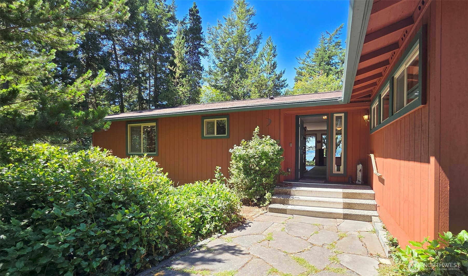 1131 Lopez Road