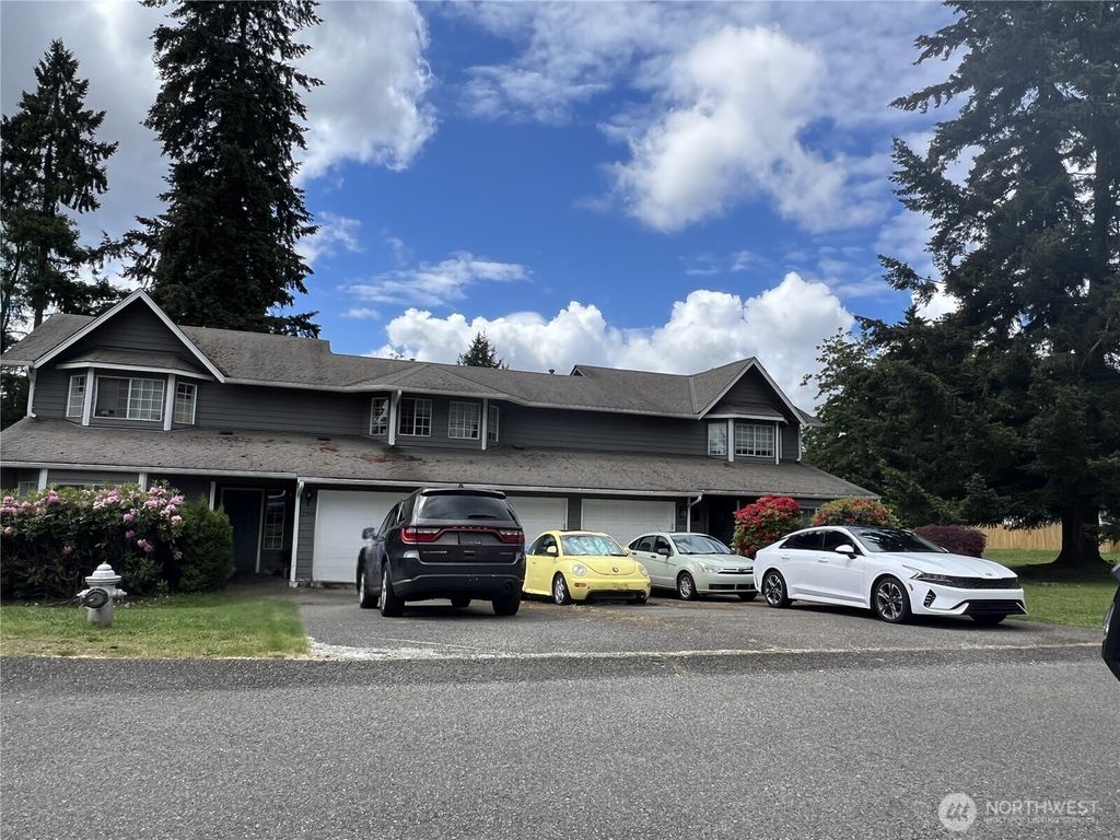 Photo of 13908 107th Avenue Ct E, Puyallup, WA 98374 (MLS # 2530961)