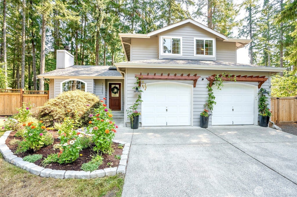 Photo of 11307 149th Avenue NW, Gig Harbor, WA 98329 (MLS # 2569948)