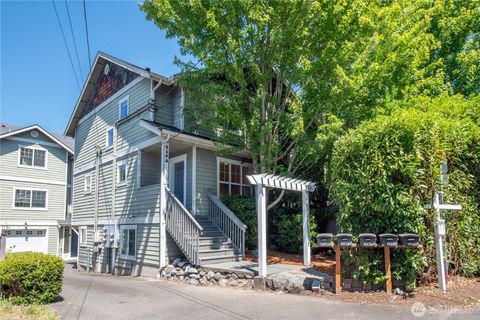 Photo of 118 N 104th Street #A, Seattle, WA 98133 (MLS # 2357272)