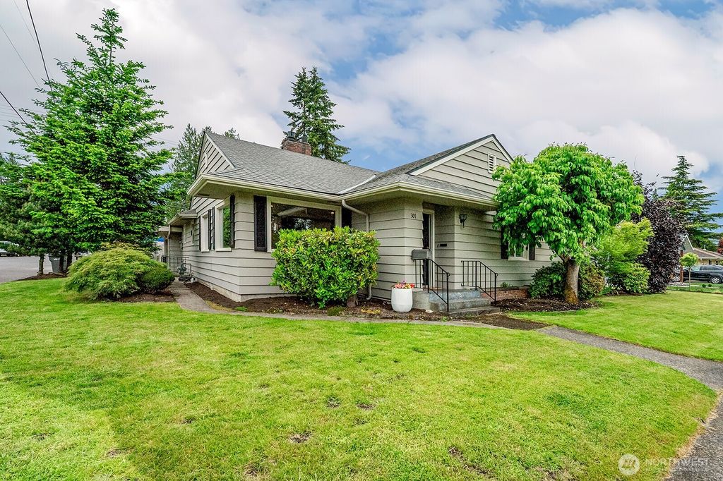 Photo of 301 S Dunham Avenue, Arlington, WA 98223 (MLS # 2533146)