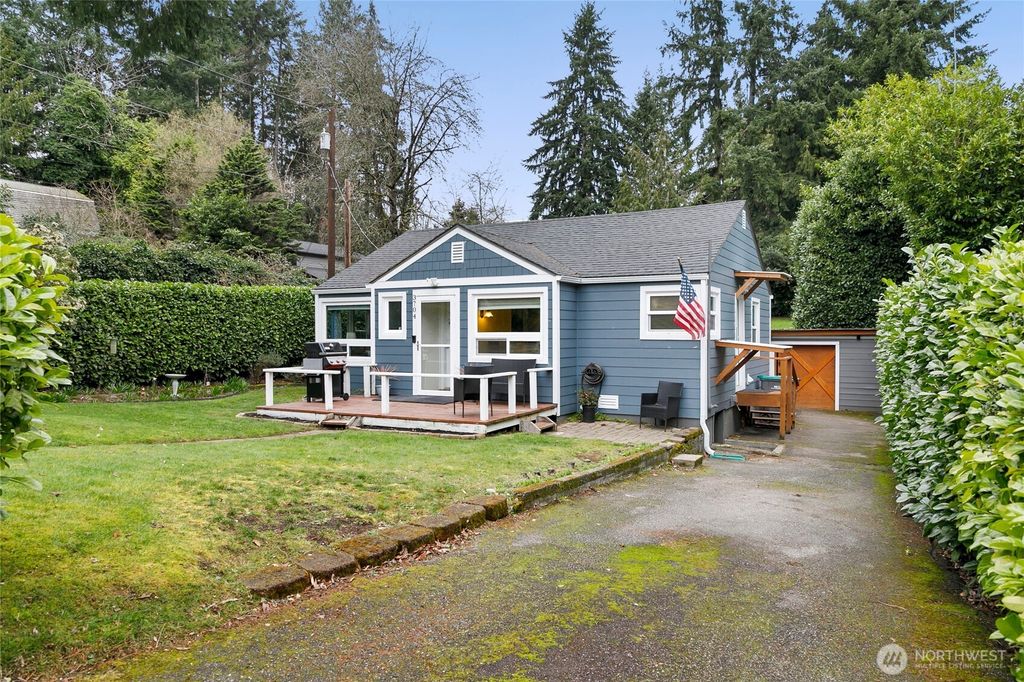 Photo of 3704 W Arsenal Way, Bremerton, WA 98312 (MLS # 2491592)