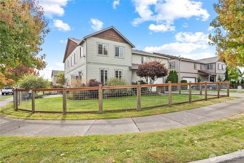 Photo of 1290 Spruce Circle, Lynden, WA 98264 (MLS # 2439968)