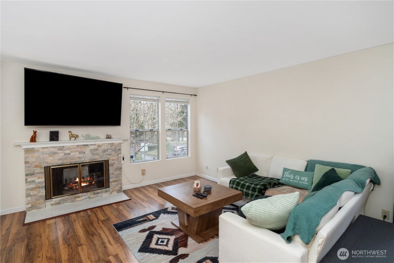 7601 Concord Lane NE E101