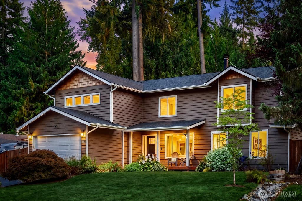 Photo of 17371 NE 160th Street, Woodinville, WA 98072 (MLS # 2534099)