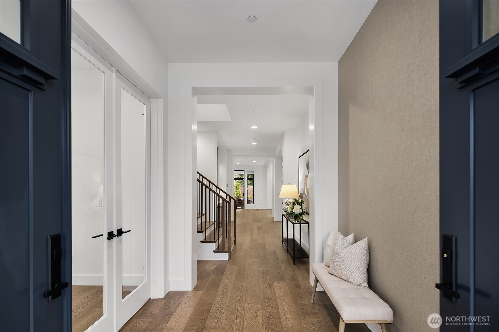 12015 NE 73rd Street