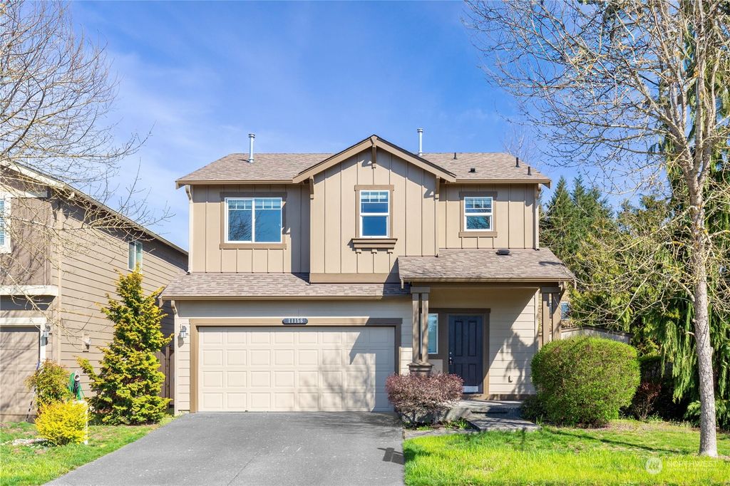 Photo of 11156 SE 204th Street, Kent, WA 98031 (MLS # 2218700)