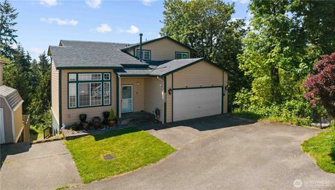 Photo of 6213 23rd Street NE, Tacoma, WA 98422 (MLS # 2526559)