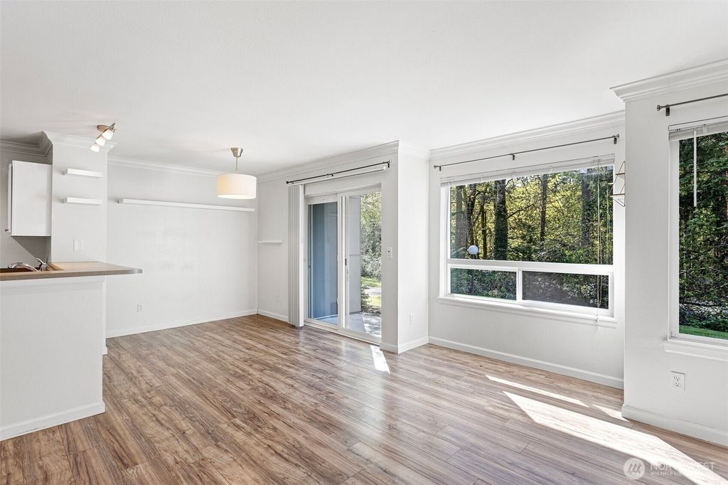 Photo of 31500 33rd Place SW #N104, Federal Way, WA 98023 (MLS # 2364116)
