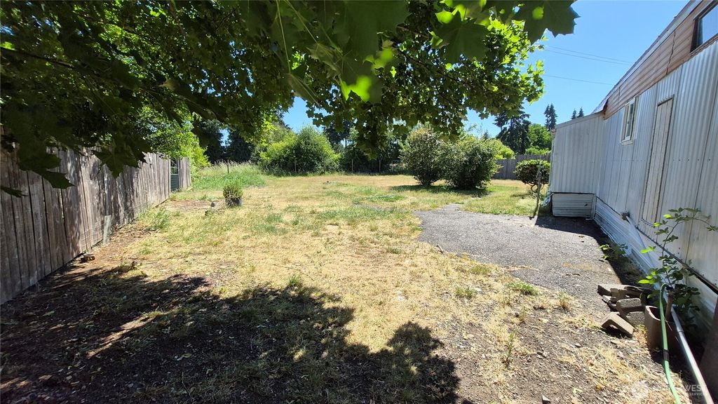 Photo of 3304 Edgewood Lane, Centralia, WA 98531 (MLS # 2544740)