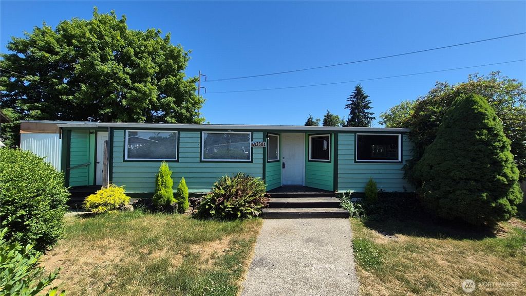 Photo of 3304 Edgewood Lane, Centralia, WA 98531 (MLS # 2544740)