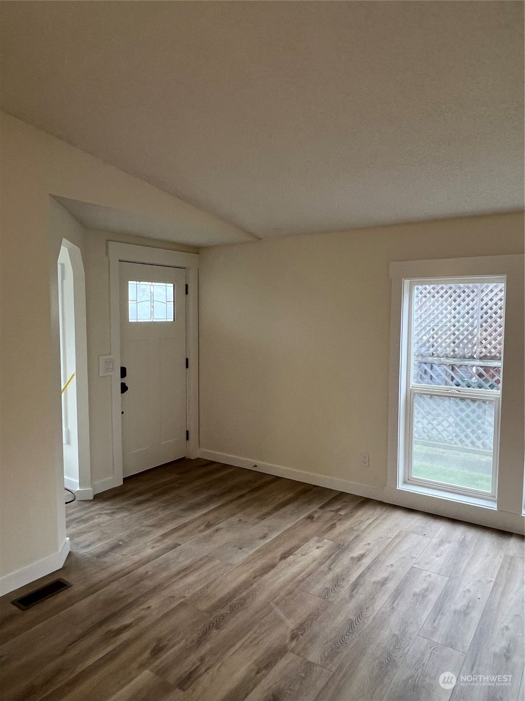 Photo of 27413 148th Place SE #3, Kent, WA 98042 (MLS # 2308080)