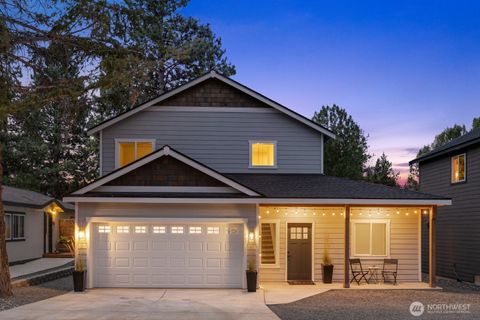 Photo of 607 Park Street, Cle Elum, WA 98922 (MLS # 2490029)