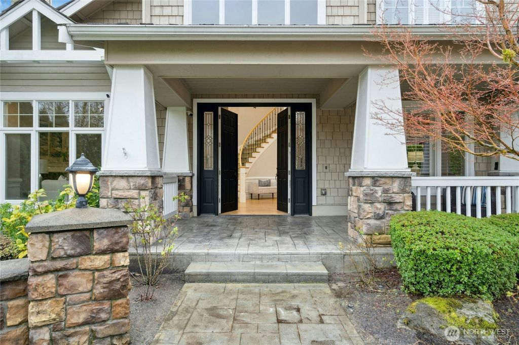 Photo of 2438 278th Court SE, Sammamish, WA 98075 (MLS # 2347937)