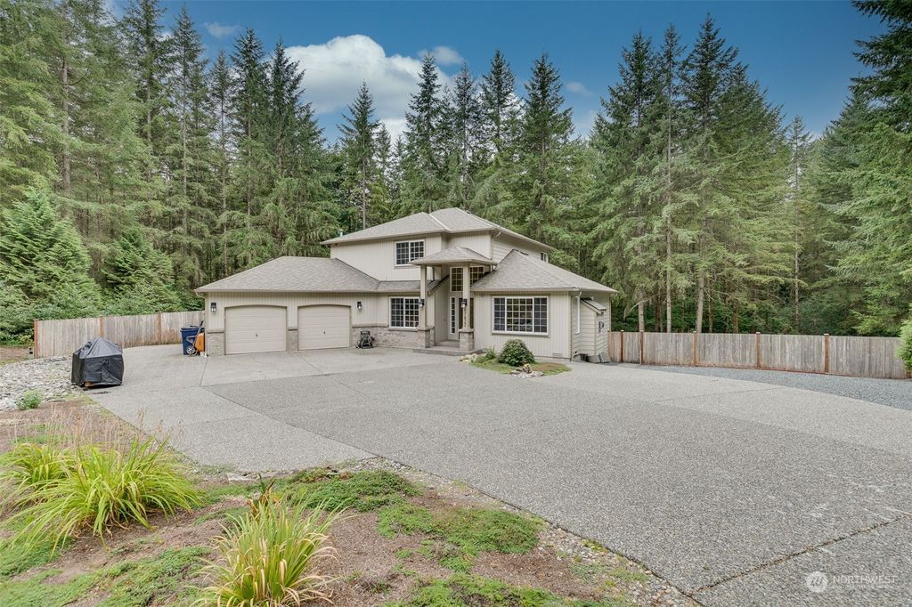 Photo of 17822 78th Street NE, Granite Falls, WA 98252 (MLS # 2147446)