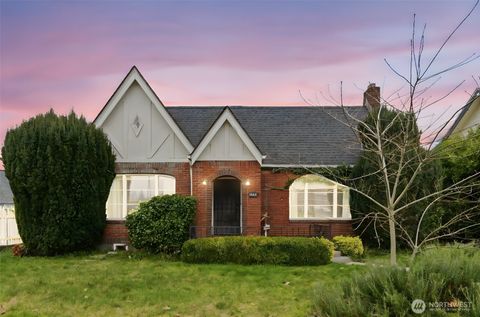 Photo of 407 Centralia College Boulevard, Centralia, WA 98531 (MLS # 2469767)