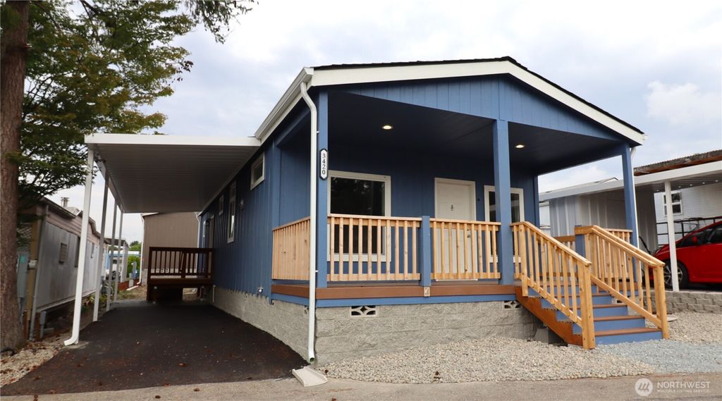 Photo of 3420 S 182nd Place #209, SeaTac, WA 98188 (MLS # 2435425)