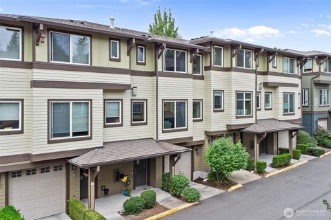 Photo of 2115 201st Place SE #L2, Bothell, WA 98012 (MLS # 2428922)