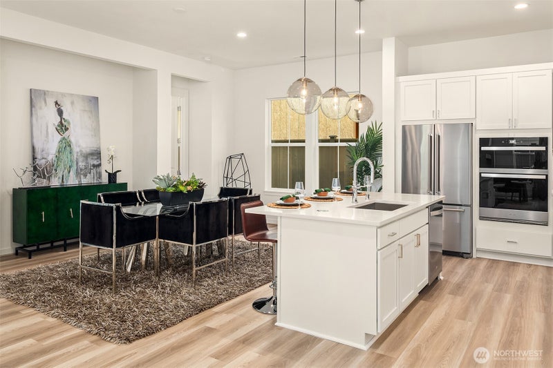 34002 Calla Lilly Place SE
