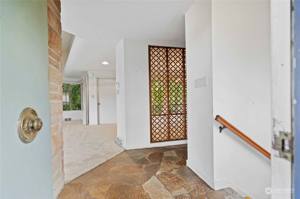 Photo of 1806 NW Blue Ridge Drive, Seattle, WA 98177 (MLS # 1996968)