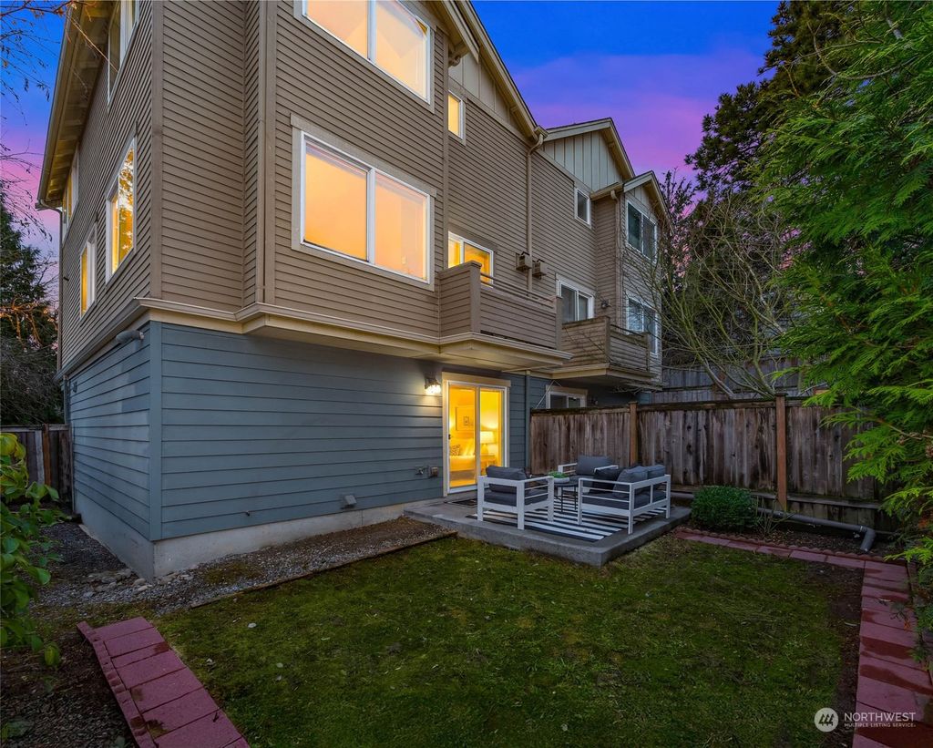 Photo of 2820 A SW Dakota Street, Seattle, WA 98126 (MLS # 2318364)