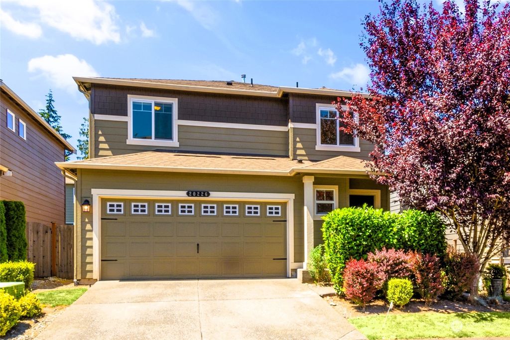 Photo of 20226 5th Avenue W, Lynnwood, WA 98036 (MLS # 2263783)