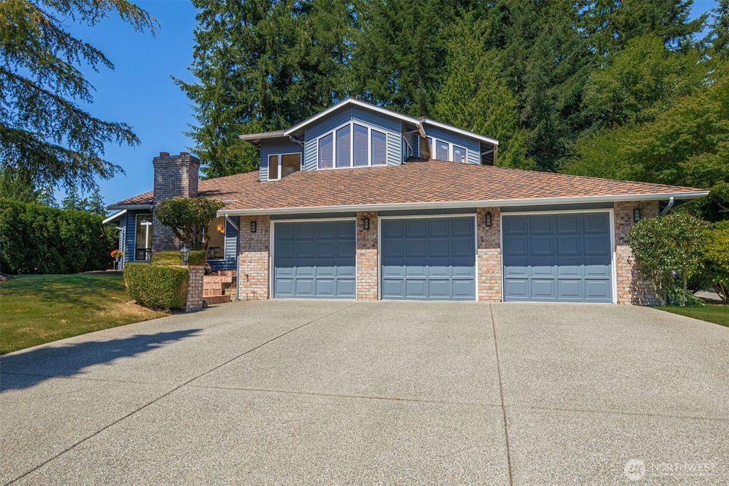 Photo of 1321 142nd Place SE, Mill Creek, WA 98012 (MLS # 2408993)