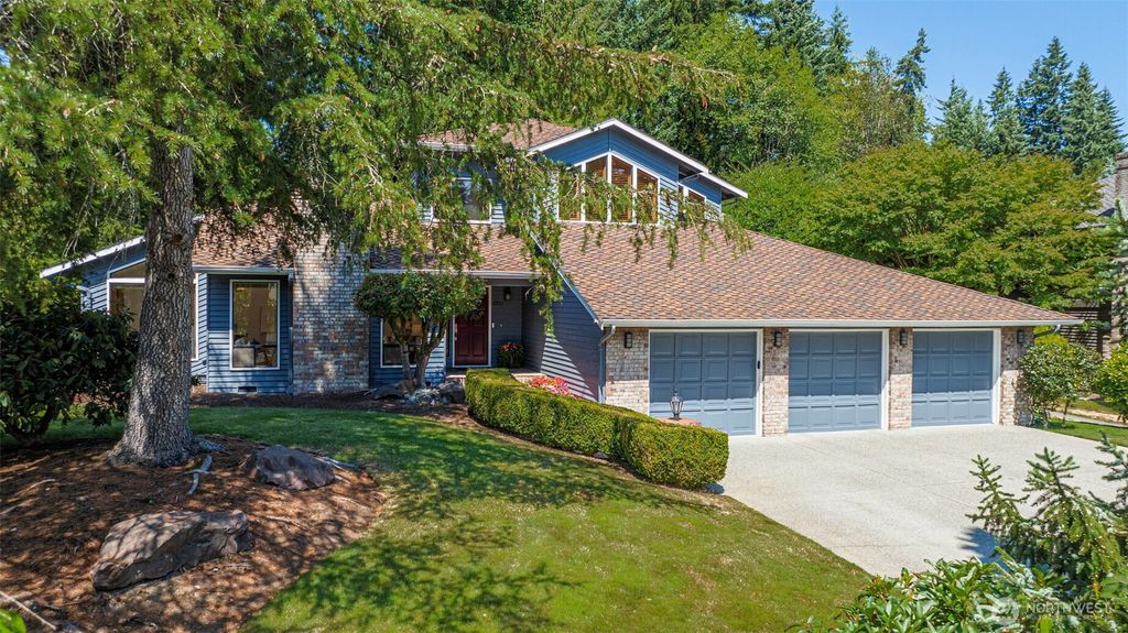 Photo of 1321 142nd Place SE, Mill Creek, WA 98012 (MLS # 2408993)