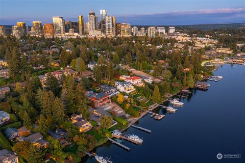 9525 Lake Washington Boulevard NE Bellevue WA 98004
