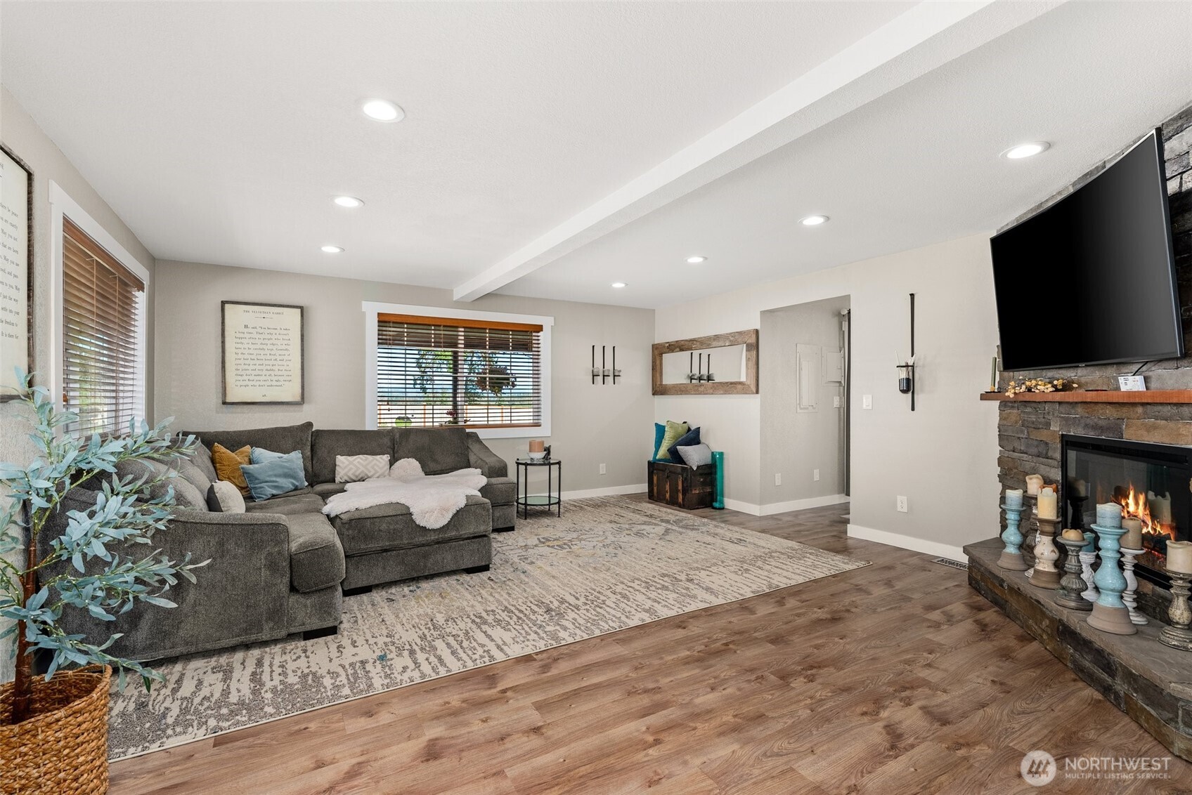 238 Rakoz Road