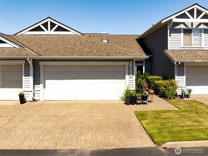 5124 234 Street 41-3