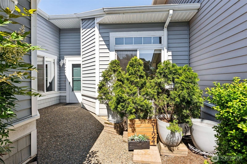 5124 234 Street 41-3