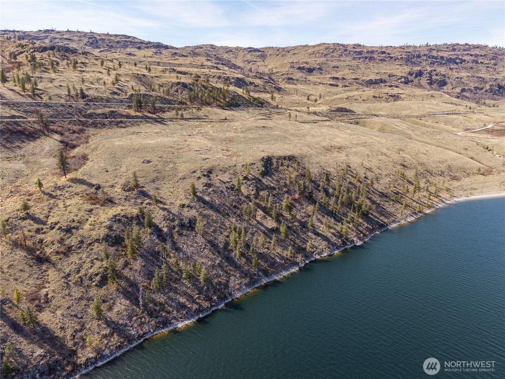 Photo of 0 Columbia River Road, Okanogan, WA 98840 (MLS # 2499409)