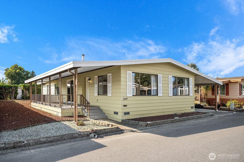 Photo of 1402 22nd Street NE #269, Auburn, WA 98002 (MLS # 2433104)