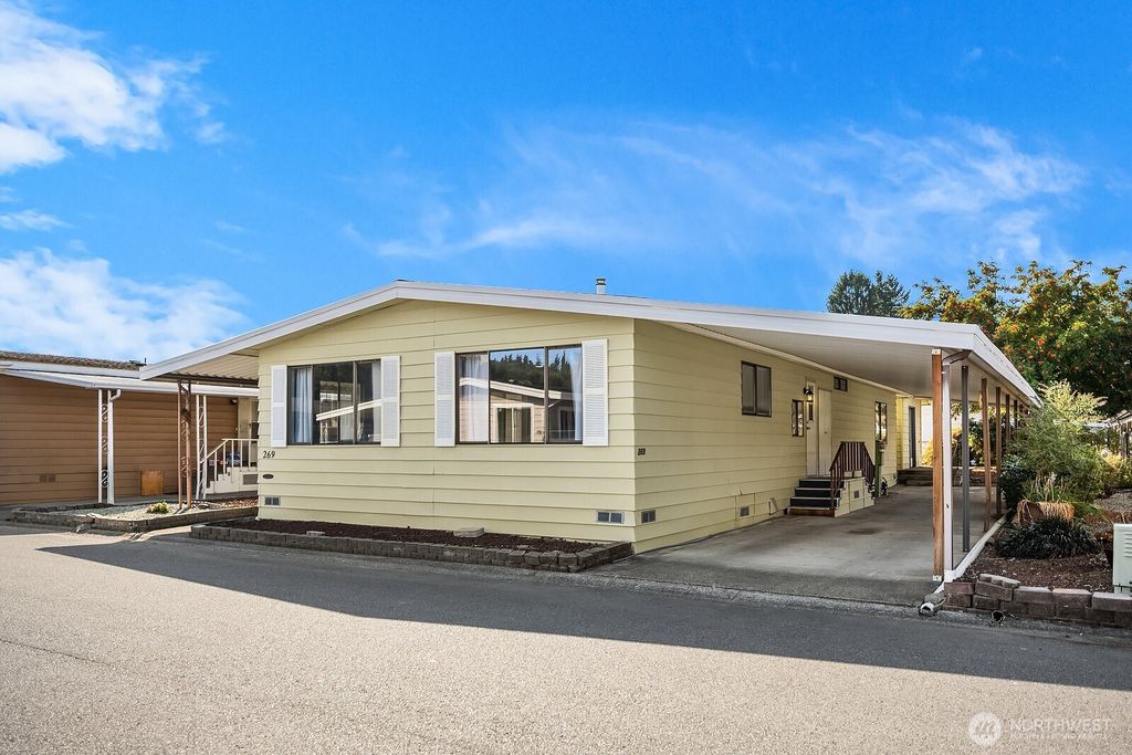 Photo of 1402 22nd Street NE #269, Auburn, WA 98002 (MLS # 2433104)