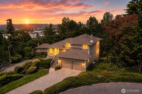 Photo of 21211 95th Court S, Kent, WA 98031 (MLS # 2545083)