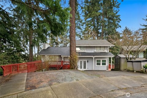 Photo of 6327 Polk Place, Everett, WA 98203 (MLS # 2475012)