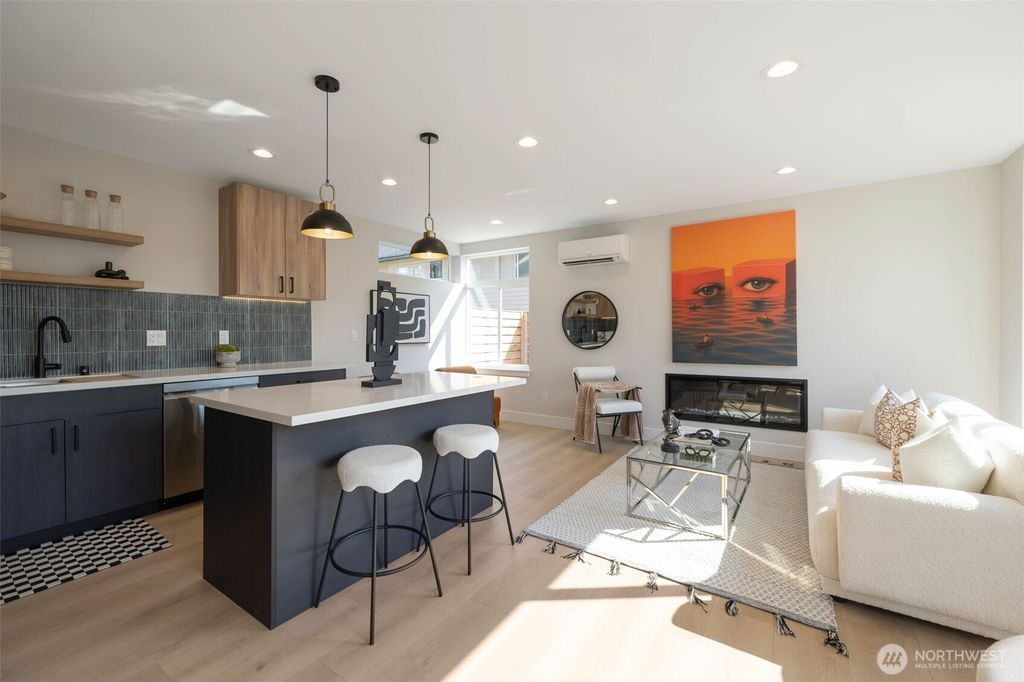 Photo of 1603 SW Kenyon Street, Seattle, WA 98106 (MLS # 2466409)